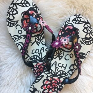 Coach floral flip flops💕💕